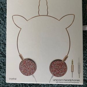 🎧🎵🦄American Jewel Crystal Accented Unicorn Headphones🦄🎵🎧